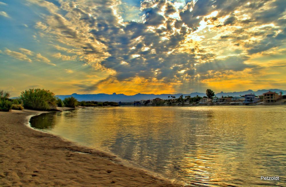 13_07_28_EOS650_04680_79f_HDR