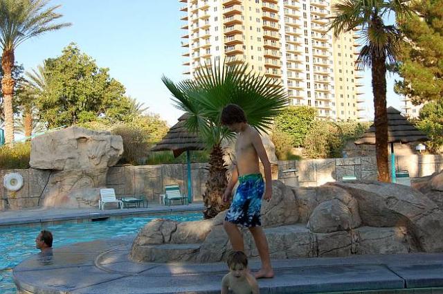 Pool im Oasis CG