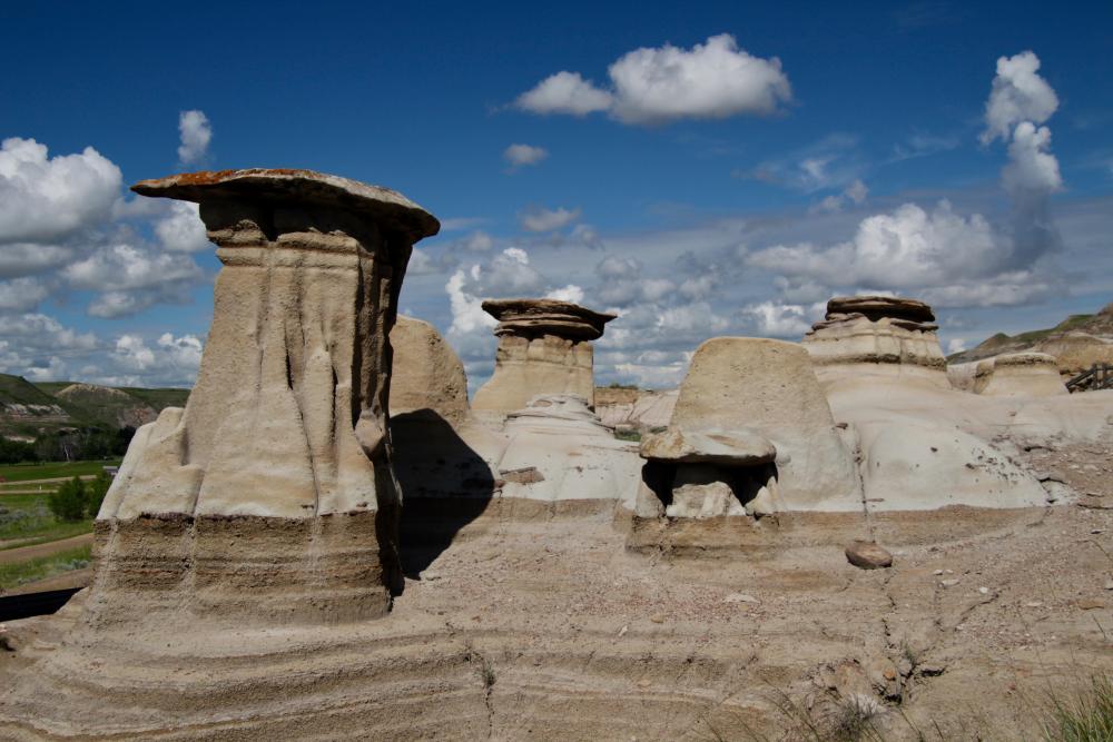 Tag 33 Drumheller Hoodoos Horseshoe Canyon Last Chance Saloon