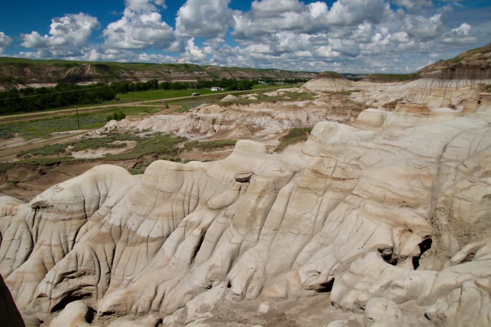 Tag 33 Drumheller Hoodoos Horseshoe Canyon Last Chance Saloon