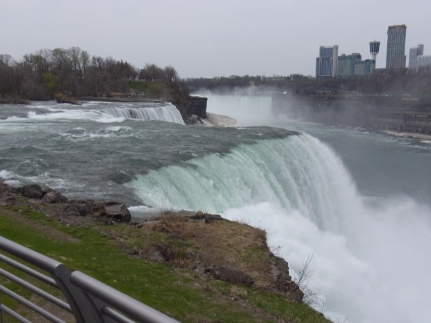 levis niagara outlet