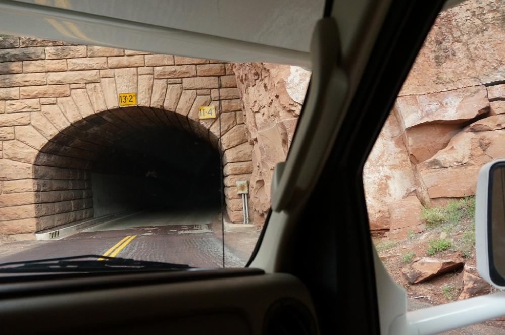 Tunnel