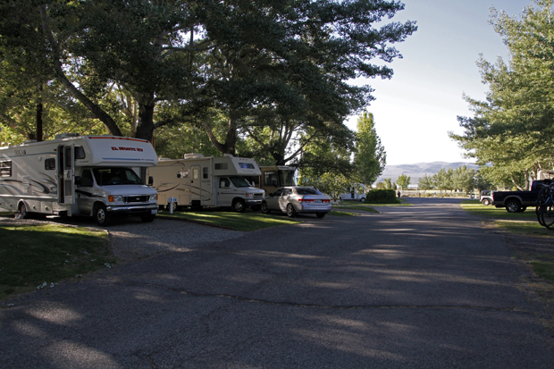 Mono Vista RV 1